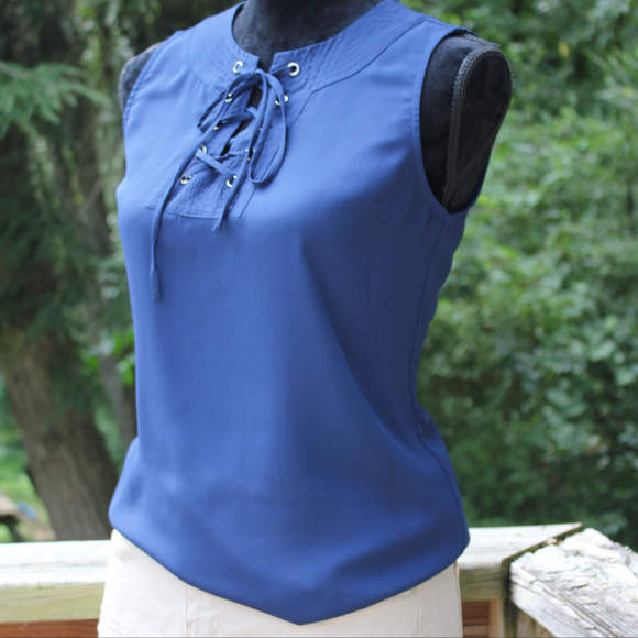 Pleione Lightweight Lace Up Sleeveless Top, Navy S - Picture 2 of 6